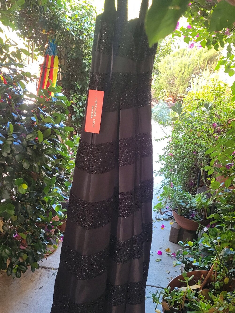 Dress - Picture 5 of 6